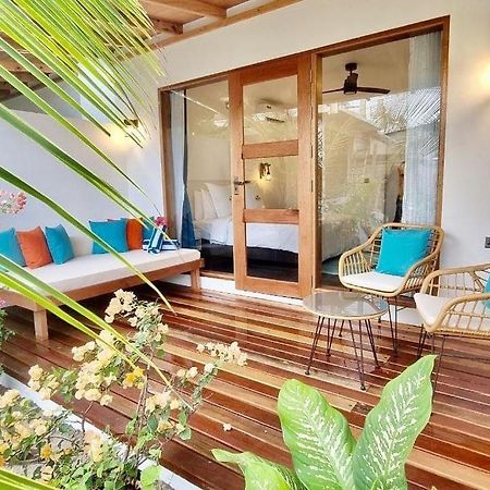 Seaside Dhigurah Hotel Dhigurah  Bagian luar foto