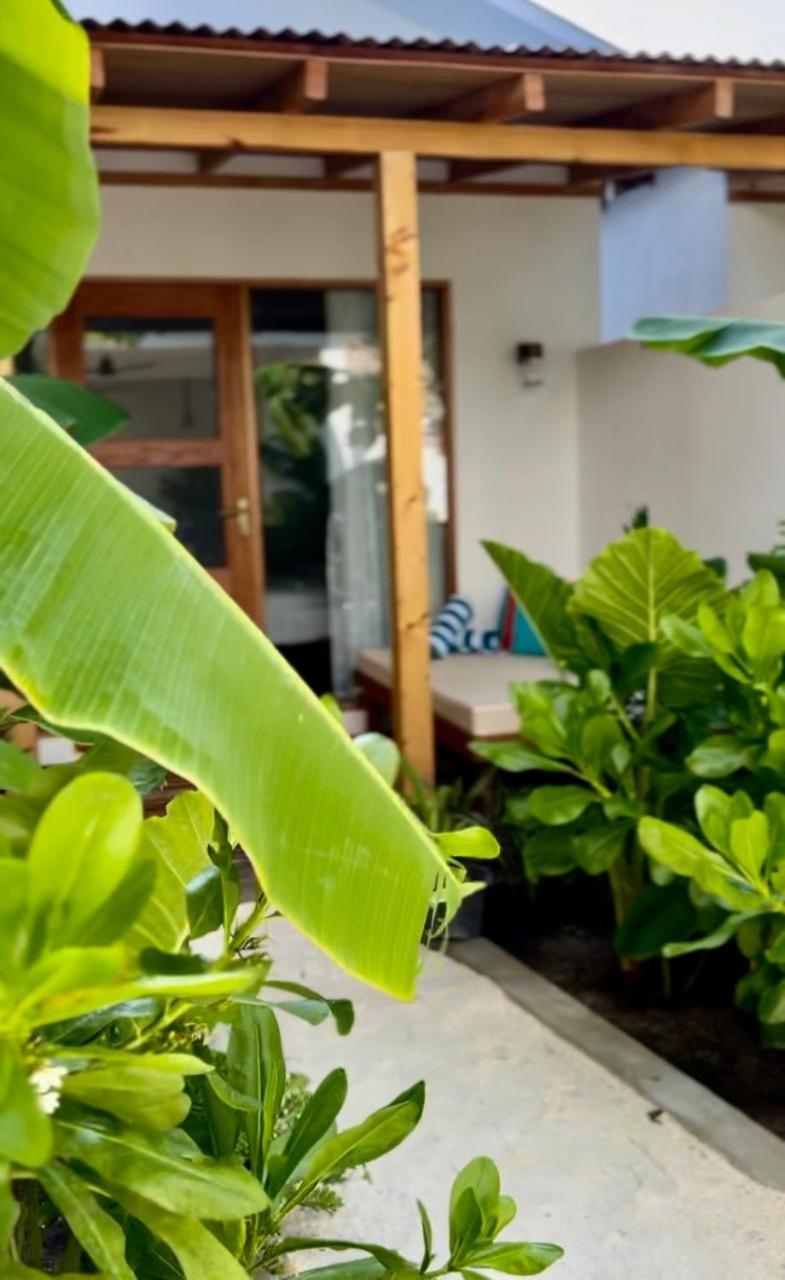 Seaside Dhigurah Hotel Dhigurah  Bagian luar foto